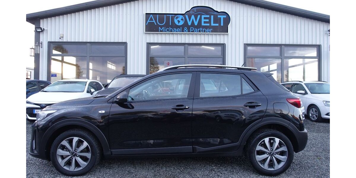 Kia Stonic 30.162 km 14.990 &euro; Beckdorf 21643