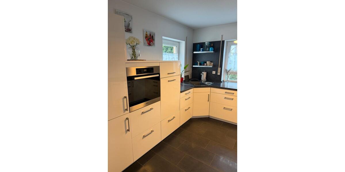 Einfamilienhaus Cadolzburg - 5.5 Zimmer, 172 m&sup2;, 2.390&euro; | Angebot:25329418