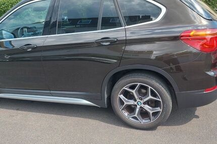 BMW X1 96.000 km 18.000 € Köln 51147