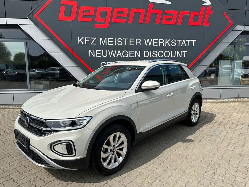 VW T-Roc 24.686 km 27.990 € Mönchhagen 18182