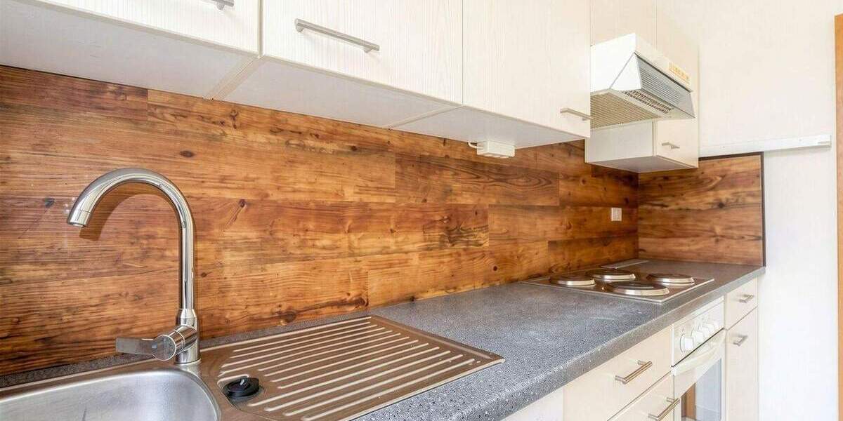 Etagenwohnung Dresden Mickten - 3 Zimmer, 89 m&sup2;, 299.000&euro; | Angebot:25600679