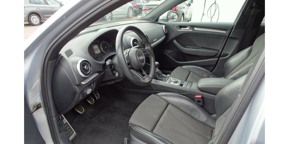 Audi A3 35 2,0l TDI S-Line Paket, Navi, Klimaauto., PDC 123.848 km 15.490 &euro; Rodgau 63110