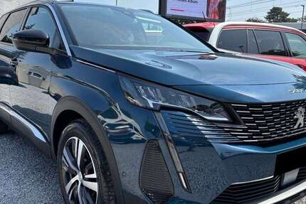 Peugeot 5008 84.000 km 19.992 &euro; Düsseldorf 40549