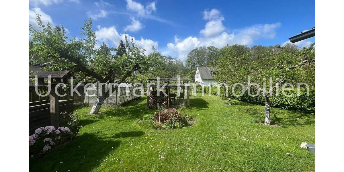 Mehrfamilienhaus, Wohnhaus Lychen - 7 Zimmer, 230 m&sup2;, 499.000&euro; | Angebot:26843828