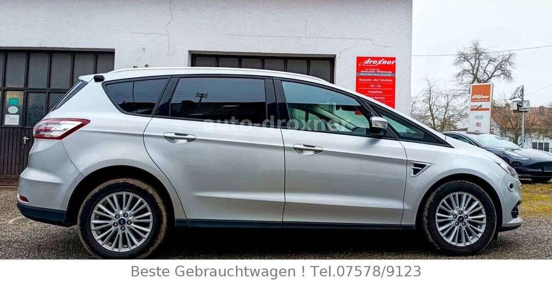 Ford S-Max S-MAX Business#AUTOMATIK #LED #RFK 138.450 km 15.860 € Wald-Glashütte 88639