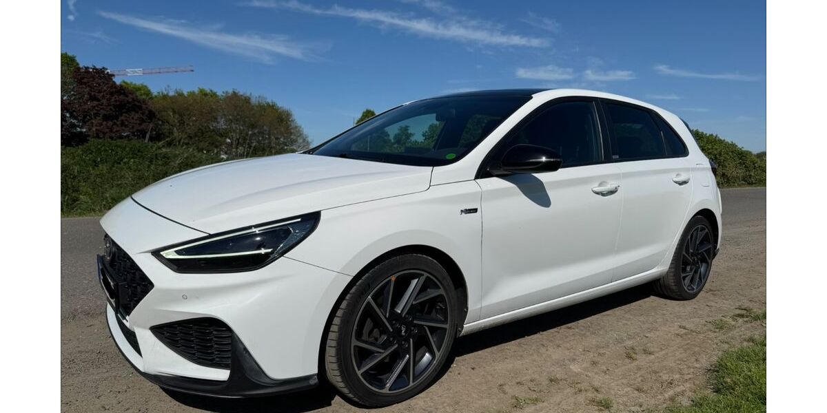 Hyundai i30 80.000 km 18.499 &euro; Brühl 50321