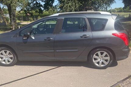 Peugeot 308 120.000 km 3.499 &euro; Willich 47877