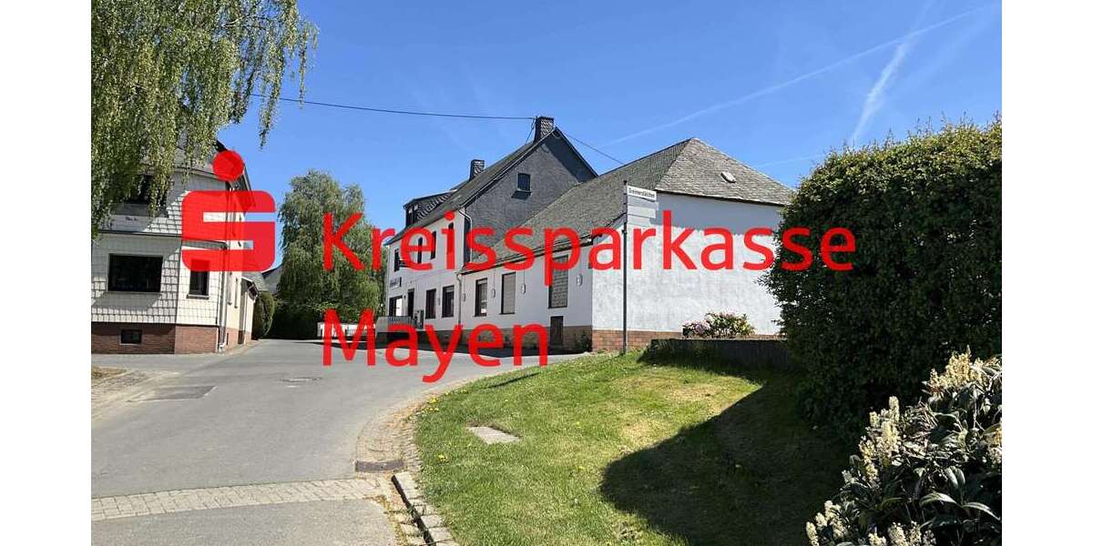Einfamilienhaus Nachtsheim - 9 Zimmer, 300 m&sup2;, 259.000&euro; | Angebot:26188422
