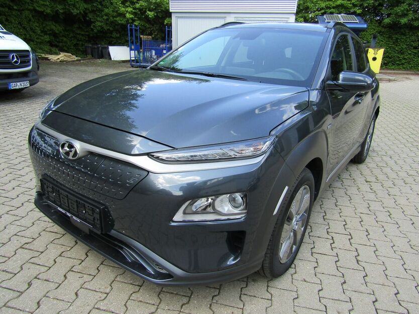 Hyundai KONA 33.600 km 19.900 € Murnau am Staffelsee 82418