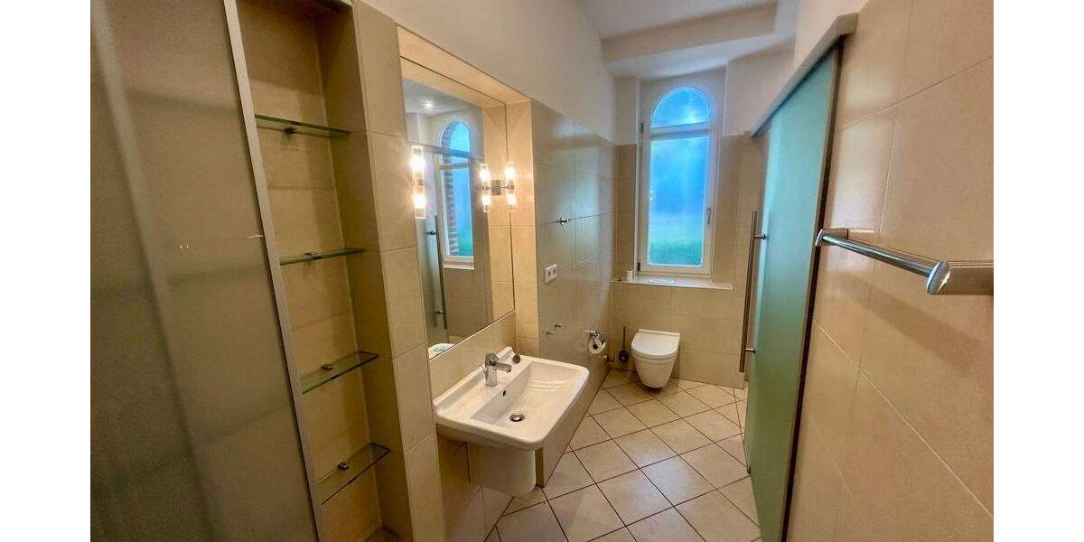 Mehrfamilienhaus, Wohnhaus Krefeld Cracau - 1 Zimmer, 496 m&sup2;, 1.650.000&euro; | Angebot:25266744