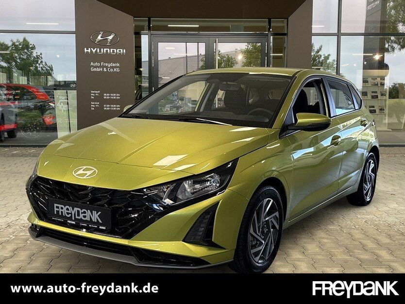 i20