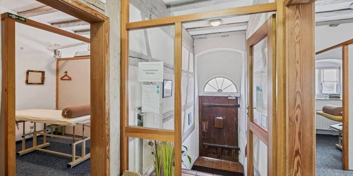 Gewerbeobjekt Ludwigsburg Oßweil - 3 Zimmer, 299.000&euro; | Angebot:22395847