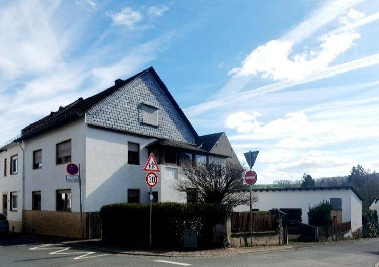 Einfamilienhaus Hünstetten Beuerbach - 7 Zimmer, 192 m&sup2;, 349.600&euro; | Angebot:25729392