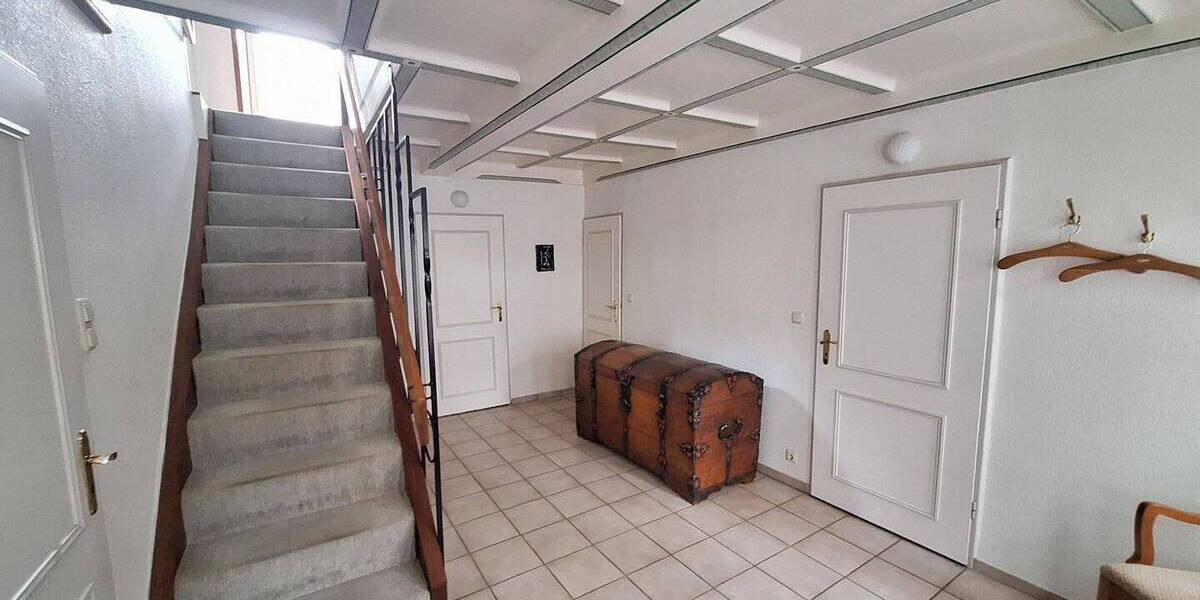 Einfamilienhaus Meldorf - 8 Zimmer, 150 m&sup2;, 299.000&euro; | Angebot:26434004
