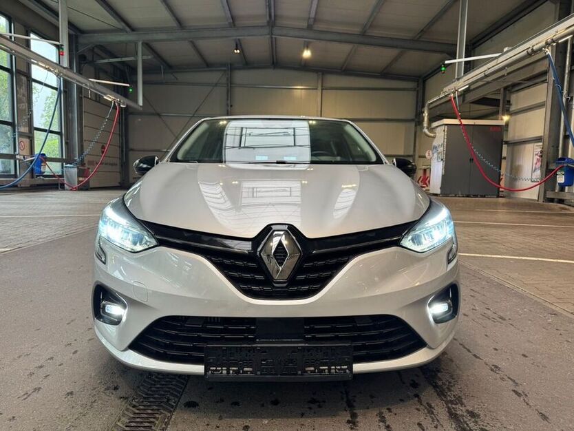 Clio