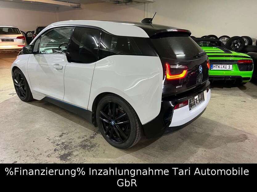 i3