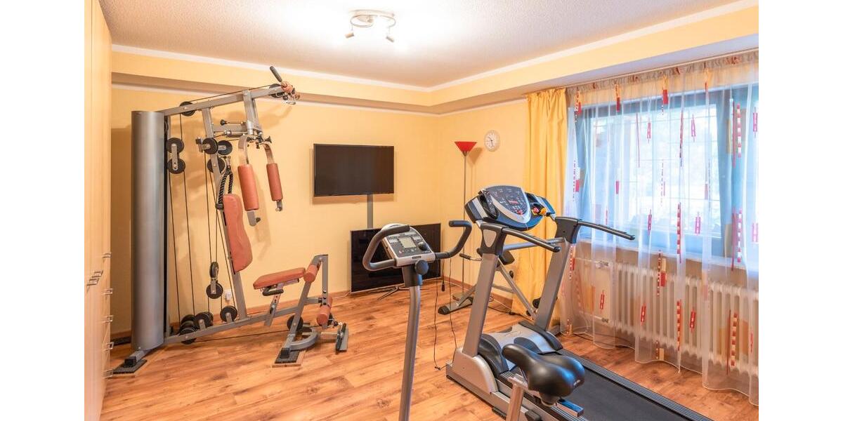 Einfamilienhaus Erlangen Alterlangen - 8 Zimmer, 330 m&sup2;, 1.395.000&euro; | Angebot:26429713