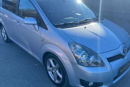 Toyota Corolla Verso 265.000 km 2.990 &euro; Dortmund 44319