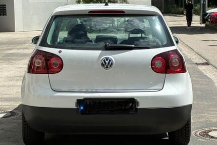VW Golf 189.000 km 2.100 &euro; Mainz 55122