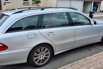 Mercedes-Benz E 200 203.000 km 4.000 &euro; Weitramsdorf 96479