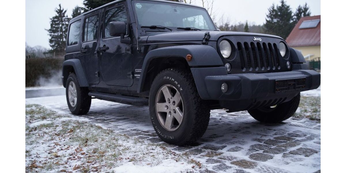 Jeep Wrangler 125.566 km 23.900 &euro; Spremberg 03130