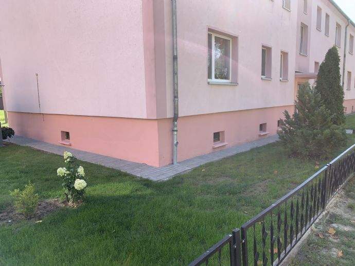 Etagenwohnung Plattenburg Glöwen - 2 Zimmer, 49 m&sup2;, 295&euro; | Angebot:23252345