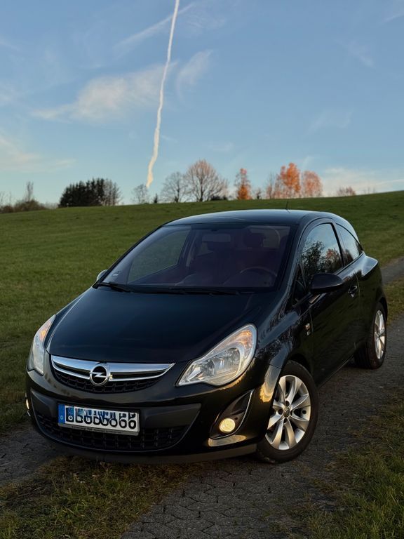 Opel Corsa 128.500 km 4.350 € München 82054