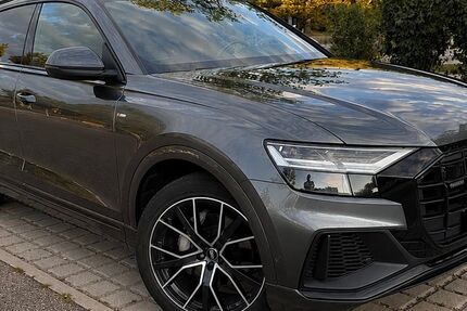 Audi Q8 83.000 km 45.900 &euro; Ingolstadt 85053