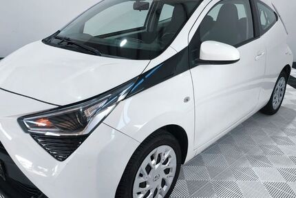 Toyota Aygo (X) 195.490 km 7.139 € Bonn - Dottendorf 53129