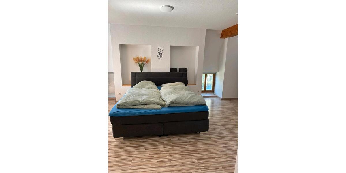 Dachgeschoßwohnung Worpswede - 4 Zimmer, 120 m&sup2;, 1.500&euro; | Angebot:26412622