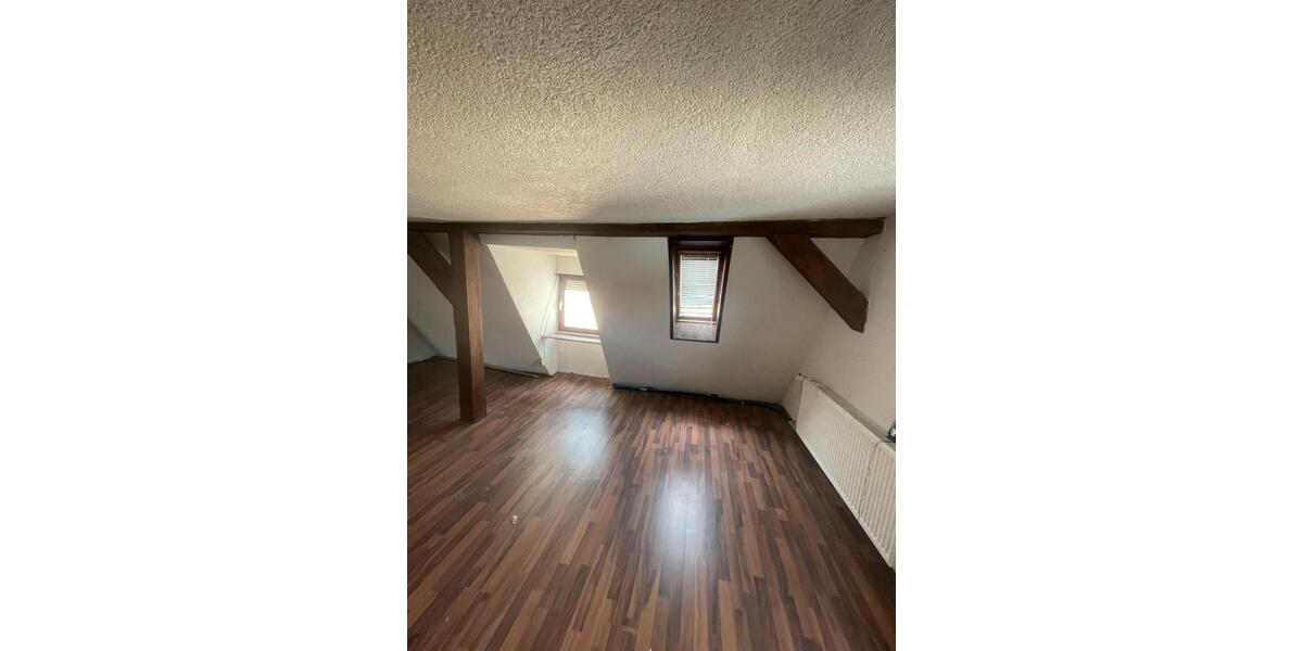 Einfamilienhaus Lambrecht (Pfalz) - 6 Zimmer, 141 m&sup2;, 1.400&euro; | Angebot:26202034