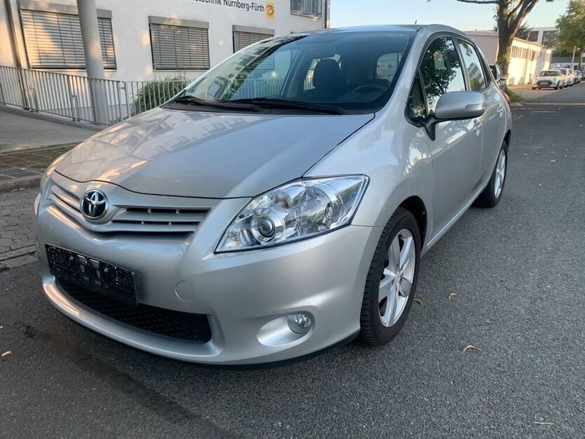 Auris