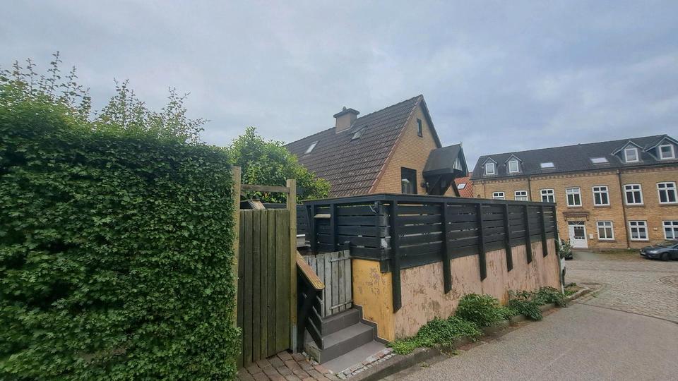 Dachgeschoßwohnung Schleswig - 1 Zimmer, 35 m&sup2;, 550&euro; | Angebot:26395599