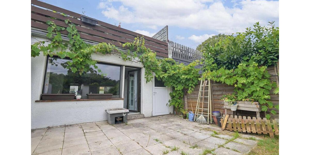Reihenhaus Duisburg Duisburg-Mitte - 3 Zimmer, 97 m&sup2;, 990&euro; | Angebot:24830472