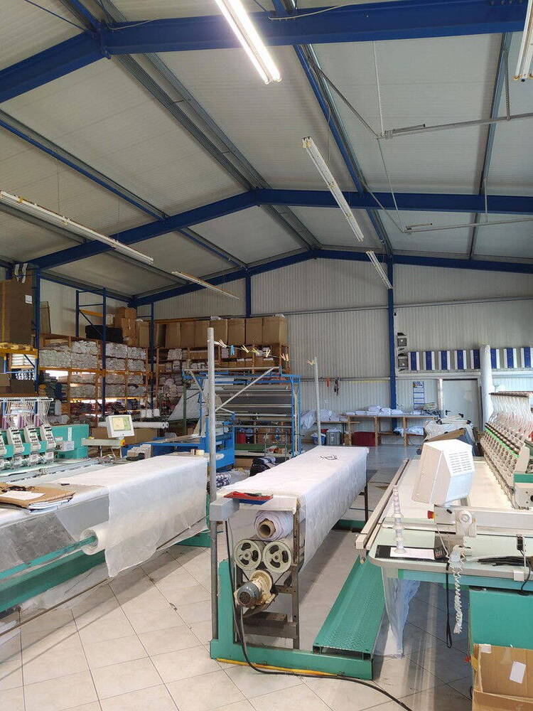 Zweigenerationshaus & Gewerbehalle | 1.920 m² Grundstück | 1.440?€umbauter m²
