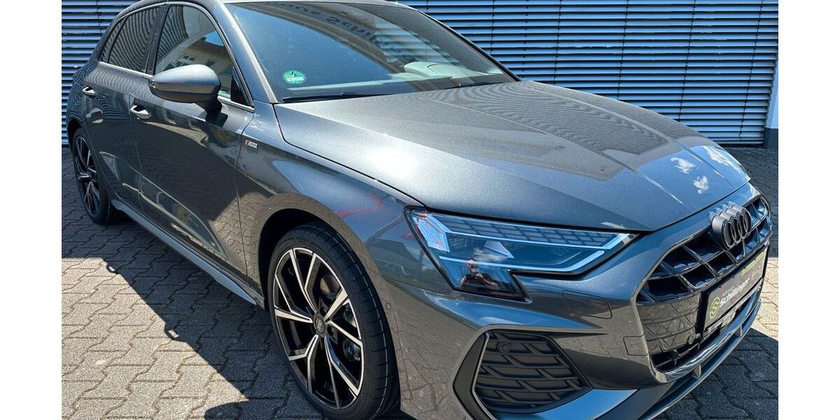 Audi A3 5.000 km 36.900 &euro; Offenburg 77656