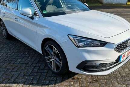 Seat Leon 100.000 km 18.490 &euro; Kircheib 57635