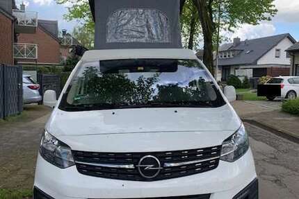 Opel Vivaro 87.000 km 39.900 € Moers 47447