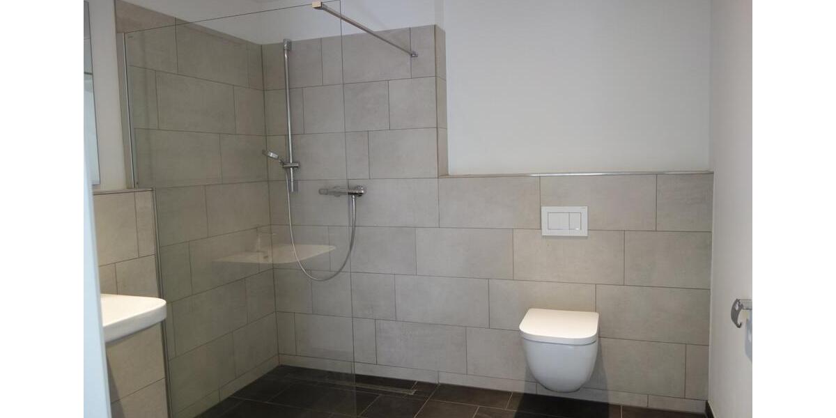 Erdgeschoßwohnung Einbeck - 3 Zimmer, 85 m&sup2;, 855&euro; | Angebot:25545481