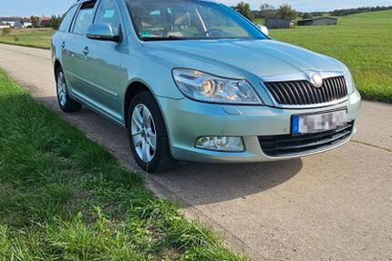 Skoda Octavia 142.000 km 3.950 &euro; Oberdachstetten 91617