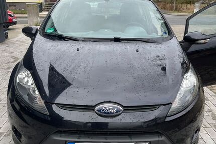 Ford Fiesta 212.000 km 2.500 &euro; Herzberg am Harz 37412