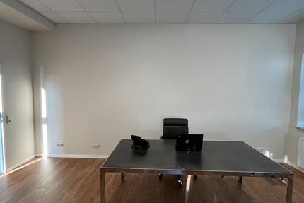 Gewerbeobjekt Langen (Hessen) - 370&euro; | Angebot:25253912