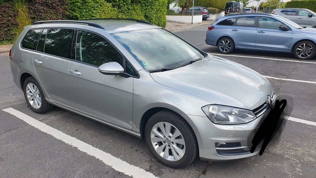 VW Golf 131.000 km 5.000 &euro; Dreieich 63303