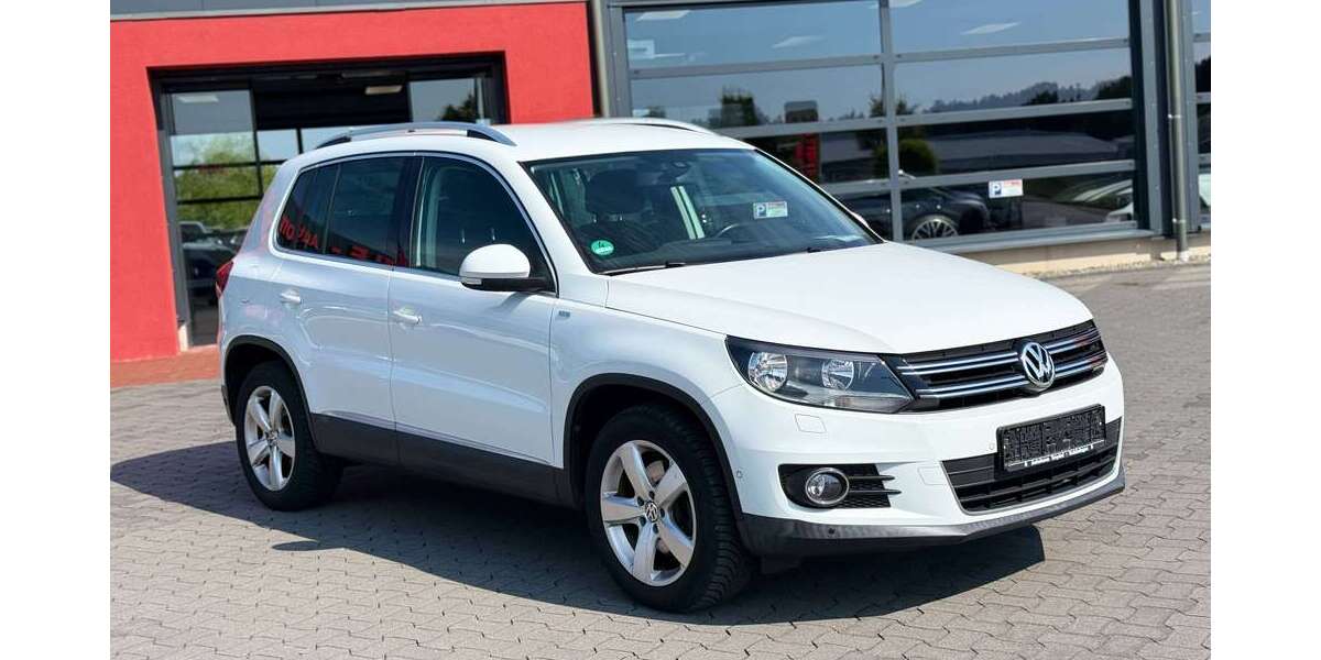 VW Tiguan 122.850 km 8.890 &euro; Helmstedt 38350