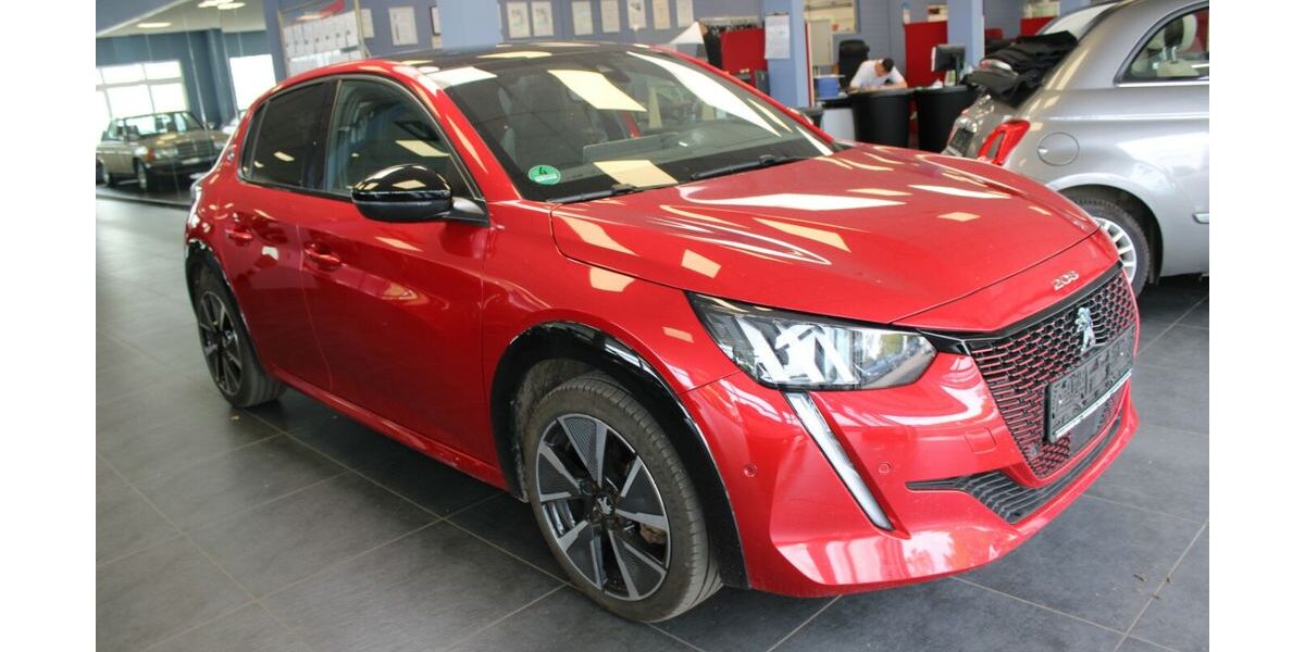 Peugeot 208 42.376 km 15.980 &euro; Euskirchen 53881