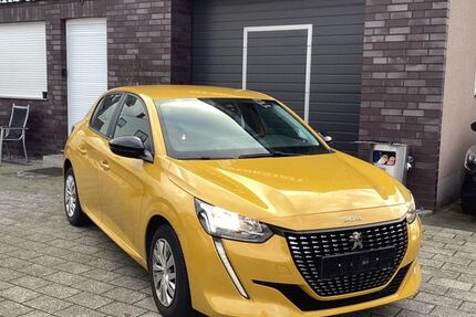 Peugeot 208 33.400 km 11.990 &euro; Bremen 28309