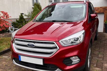 Ford Kuga 70.731 km 14.700 &euro; Straßenhaus 56587