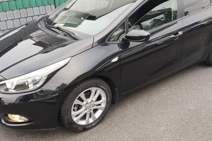 Kia ceed / Ceed 66.500 km 8.980 &euro; Koblenz 56070