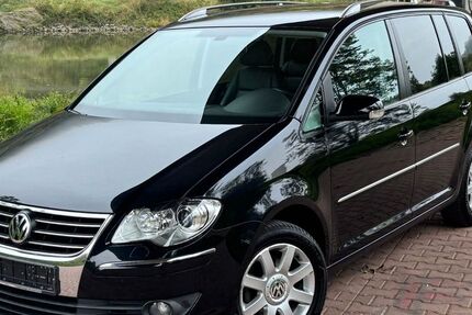 VW Touran 262.000 km 4.450 € Mosbach 74821