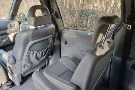 Chrysler Grand Voyager 157.010 km 8.873 &euro; München 81249